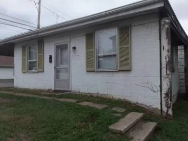 Main picture of 310 Chestnut Ave