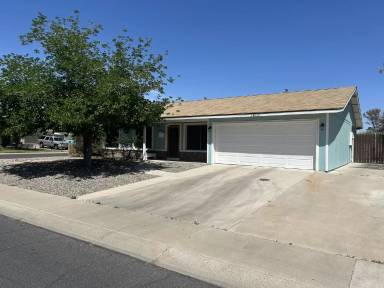 Main picture of 14017 N 38th Dr