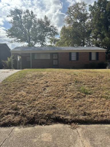Main picture of 2807 Alpena Ave