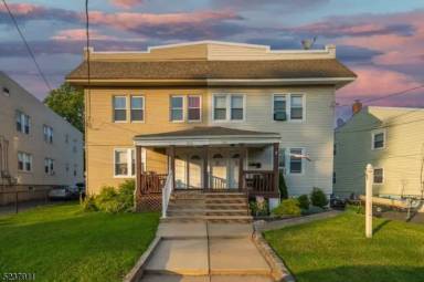 Main picture of 1110 Walnut St