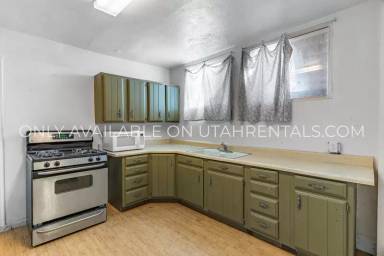 Main picture of 40 E State St