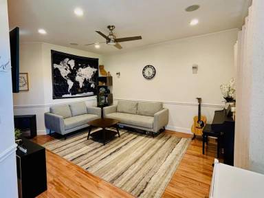 Main picture of 6106 Civic Terrace Ave