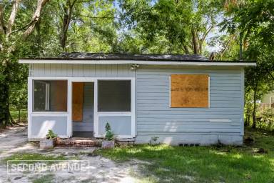 Main picture of 3329 Columbus Ave