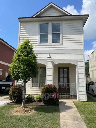 Main picture of 102 Hargrave Dr