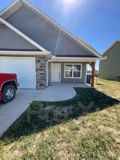 Main picture of 606 Easton