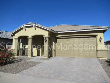 Main picture of 41278 W Almira Dr