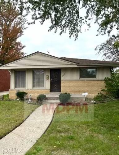 Main picture of 20237 Woodbine St