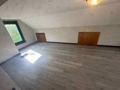 Main picture of 9520 Marah Ave