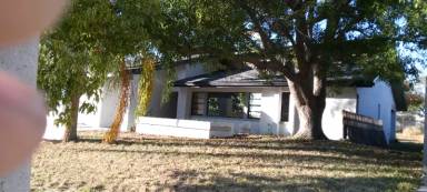 Main picture of 8371 Broken Willow Ln