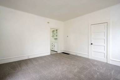Main picture of 6824 SE Long St