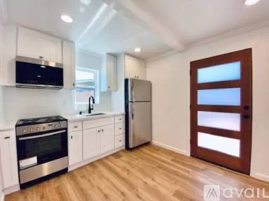 Main picture of 1252 Palm St