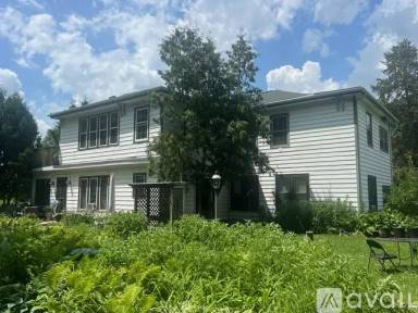 Main picture of W379N5686 N Lake Rd