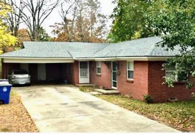 Main picture of 215 W I Ave