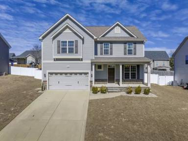 Main picture of 223 Samuel Nicholas Dr