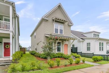 Main picture of 146 Winding Branch Dr