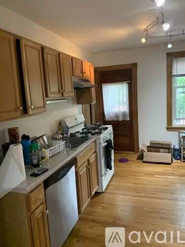 Main picture of 14 Mead St