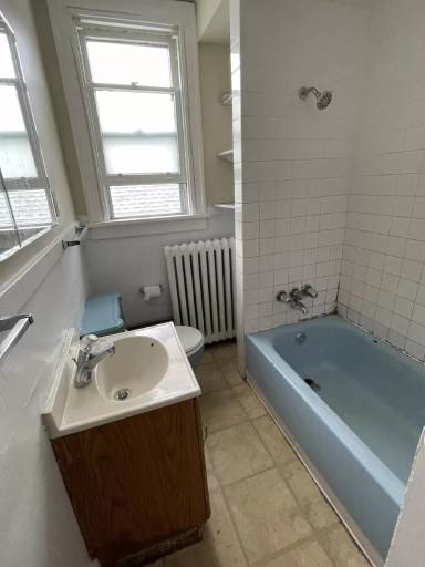 Main picture of 84 Pinewood Ave