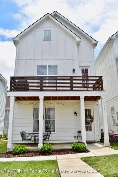 Main picture of 733-779 Cottage Park Dr