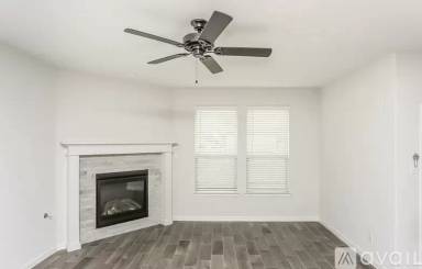 Main picture of 2511 Candle Ln