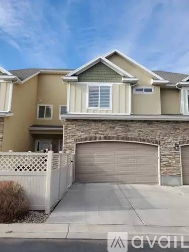 Main picture of 87 E Danta Dr