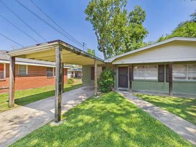 Main picture of 1618 W Saint Mary Blvd