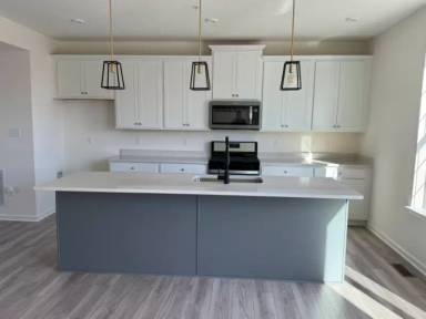 Main picture of 115 Sweetwater Dr