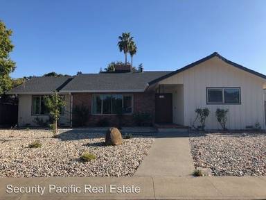Main picture of 807 Vaqueros Ave