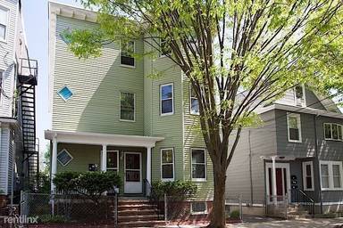 Main picture of 21 Granite St