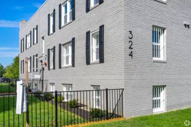 Main picture of 324 61st St NE