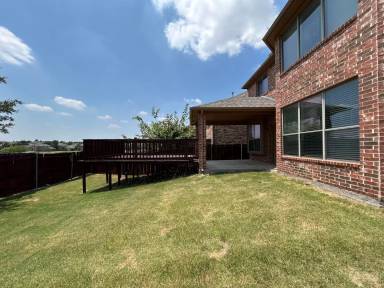 Main picture of 3916 Bamberg Ln