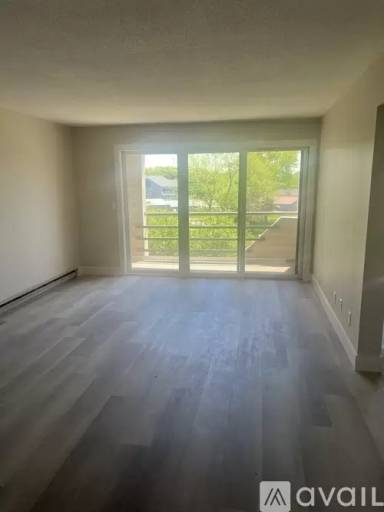 Main picture of 2605 W Willowlake Dr