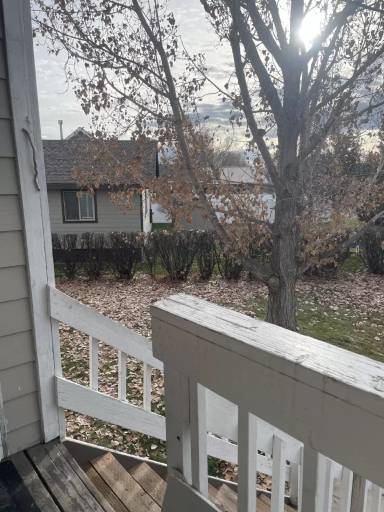 Main picture of 604 Northern Pacific Ave