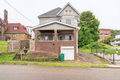 Main picture of 411 Washington Ave