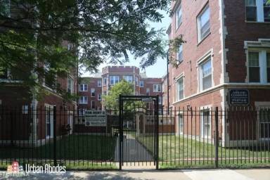 Main picture of 7736-42 N Ashland Ave & 1609-11 W Juneway Ter