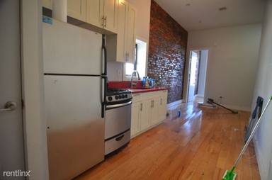 Main picture of 41 Granite St