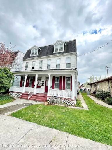 Main picture of 1424 W Philadelphia St