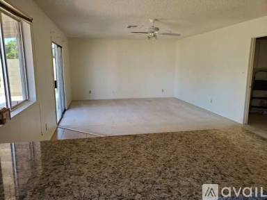 Main picture of 4044 W Saint John Rd