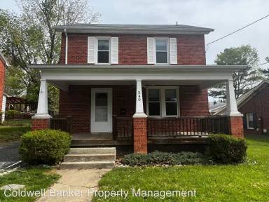 Main picture of 540 Orchard St