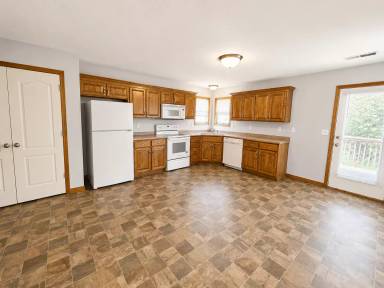 Main picture of 1942 S Powahatan Ct