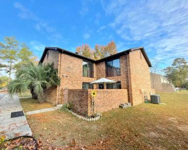 Main picture of 720 Coventry Ln