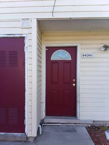 Main picture of 44041 Macdill Ct