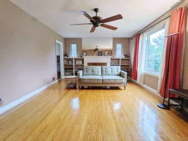 Main picture of 2719 Arcola Ave