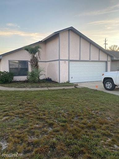 Main picture of 7568 Shadow Bay Dr