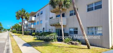 Main picture of 223 Columbia Dr