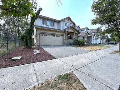Main picture of 6224 Discovery St E