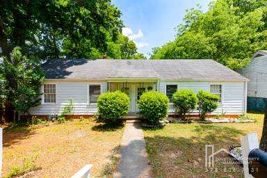 Main picture of 171 Merritt St SE