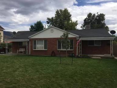 Main picture of 974 Egan St