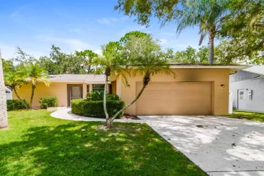 Main picture of 5453 Colonial Oaks Blvd