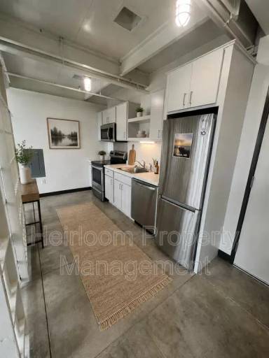 Main picture of Cherry Hill Apartment Homes