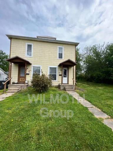 Main picture of 730 W 9th St
